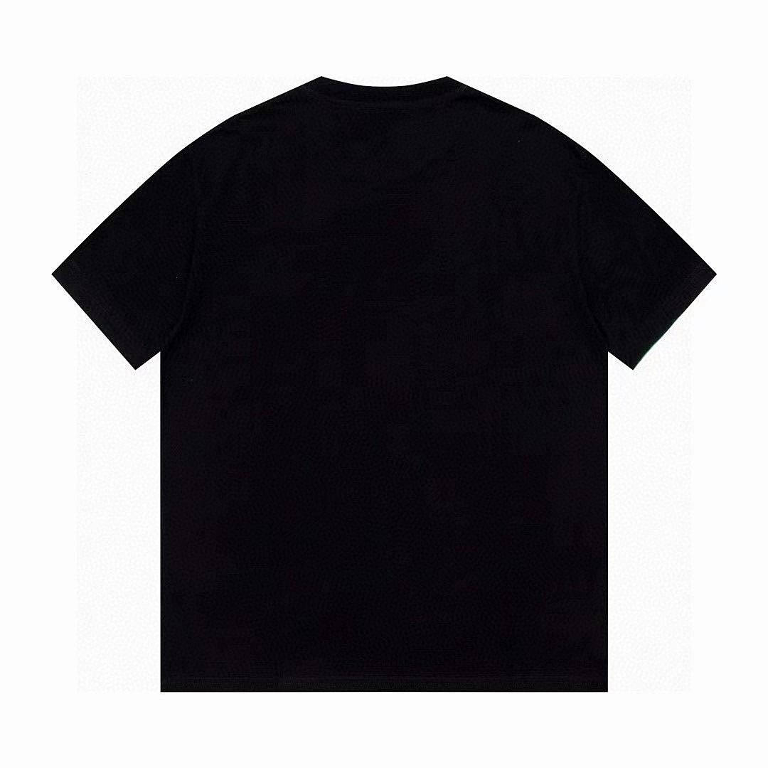 Balenciaga T-Shirt Style 578 detail view 1