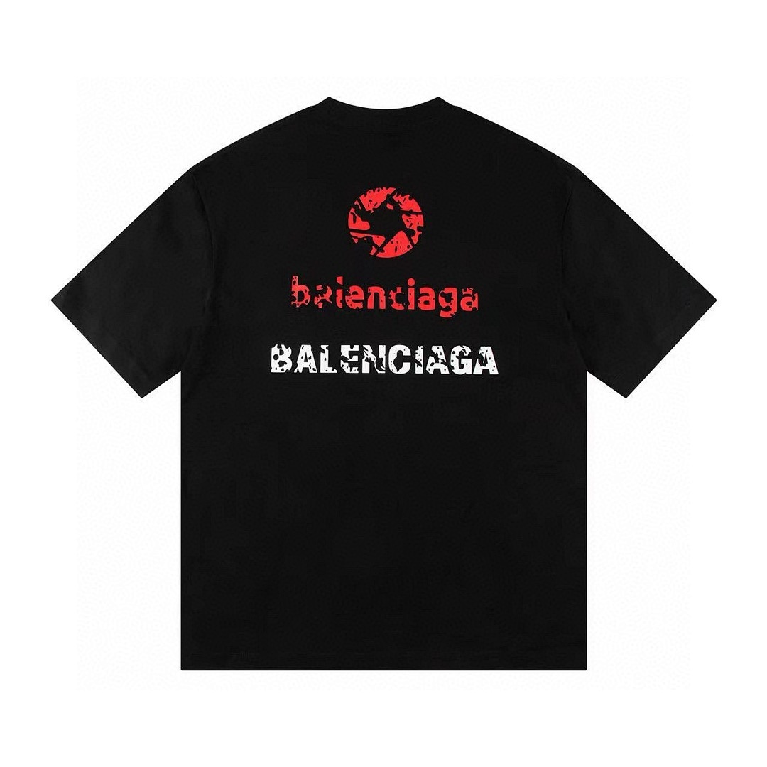 Balenciaga T-Shirt Style 580 main view