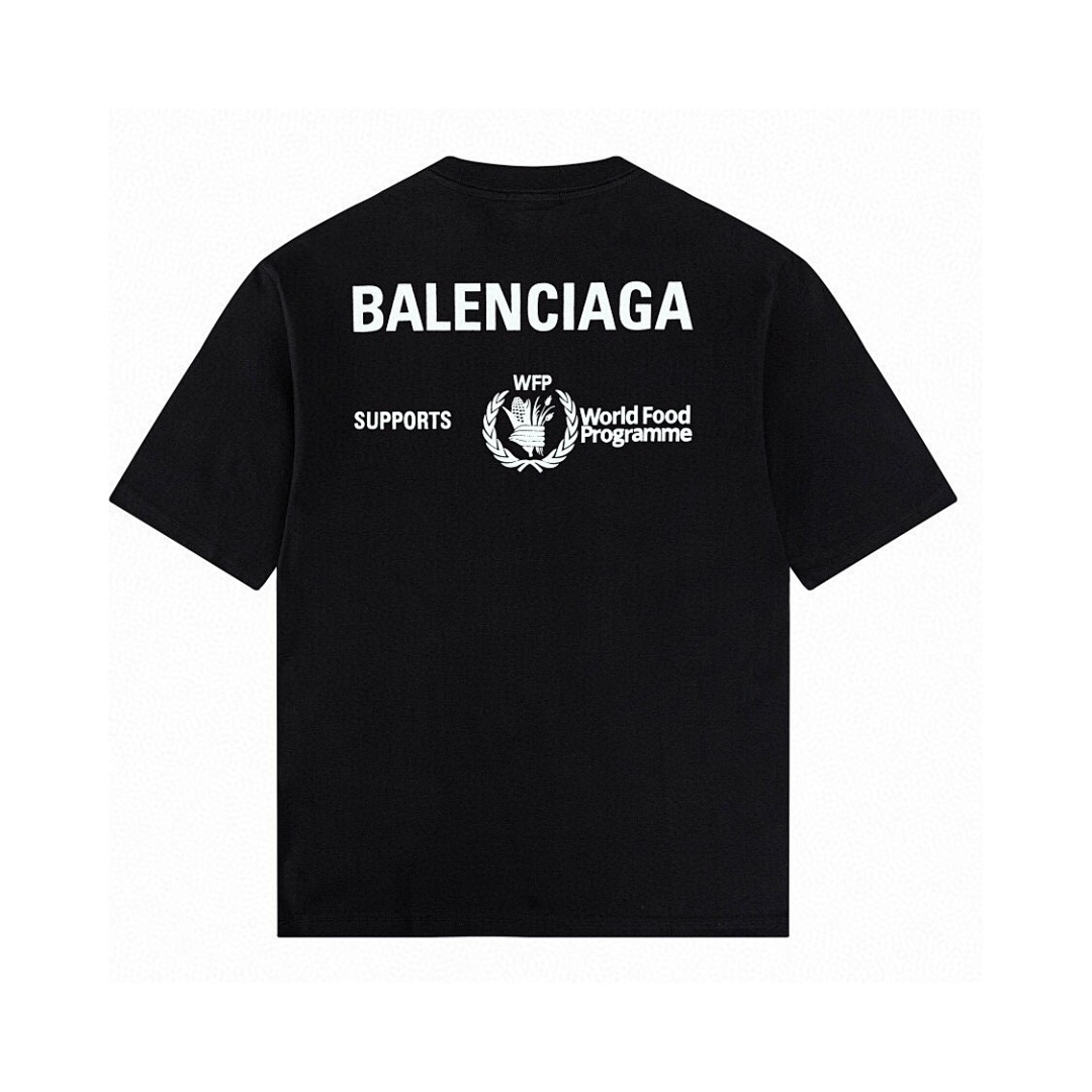 Balenciaga T-Shirt Style 609 main view