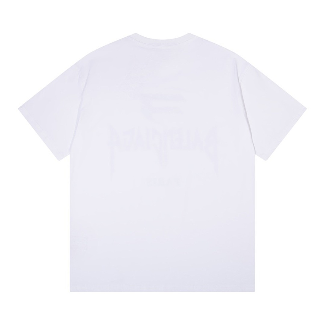 Balenciaga T-Shirt Style 611 detail view 1