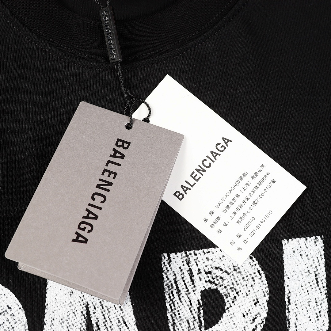 Balenciaga T-Shirt Style 615 main view