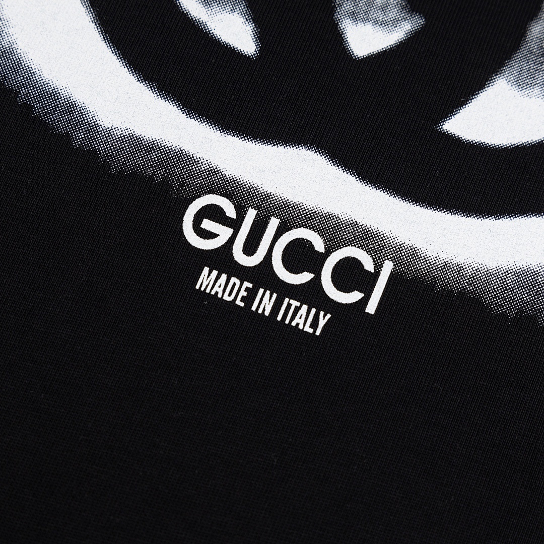 Gucci T-Shirt Style 423 main view