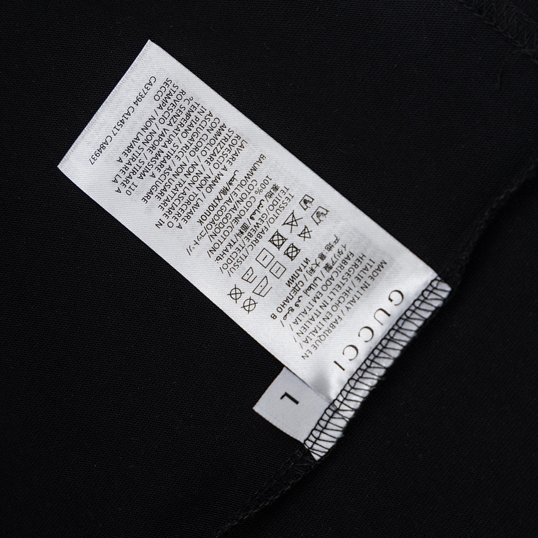Gucci T-Shirt Style 423 detail view 3