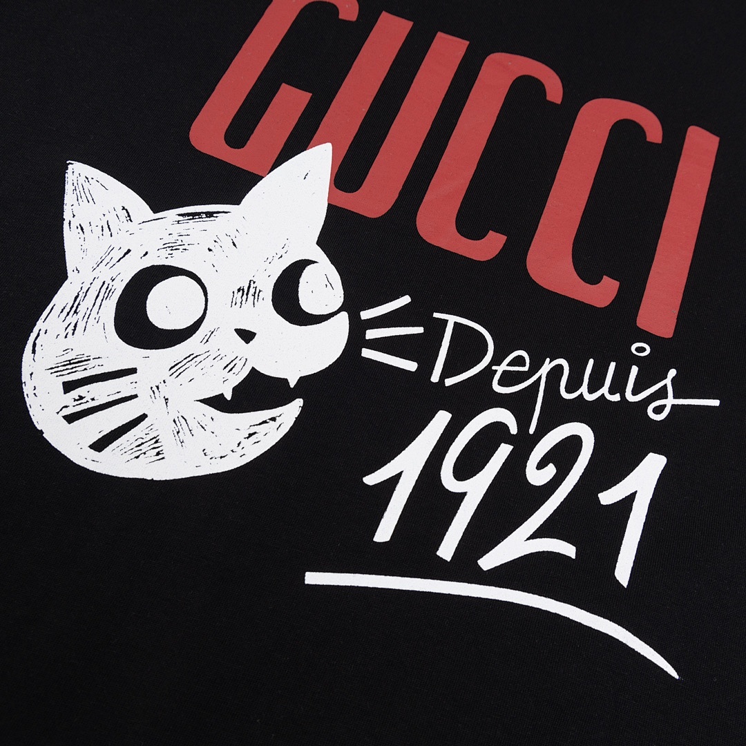 Gucci T-Shirt Style 425 detail view 2