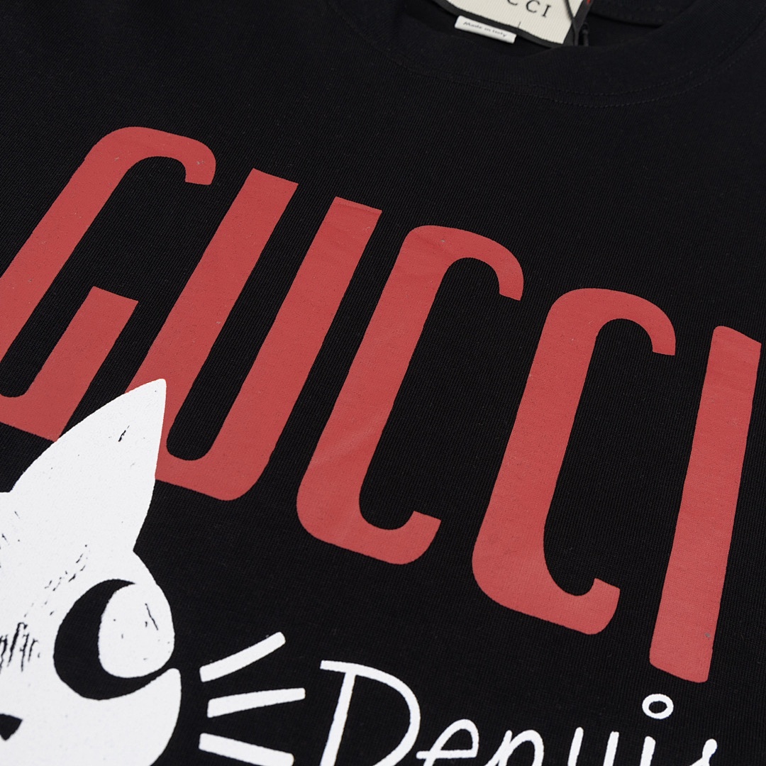Gucci T-Shirt Style 425 detail view 3