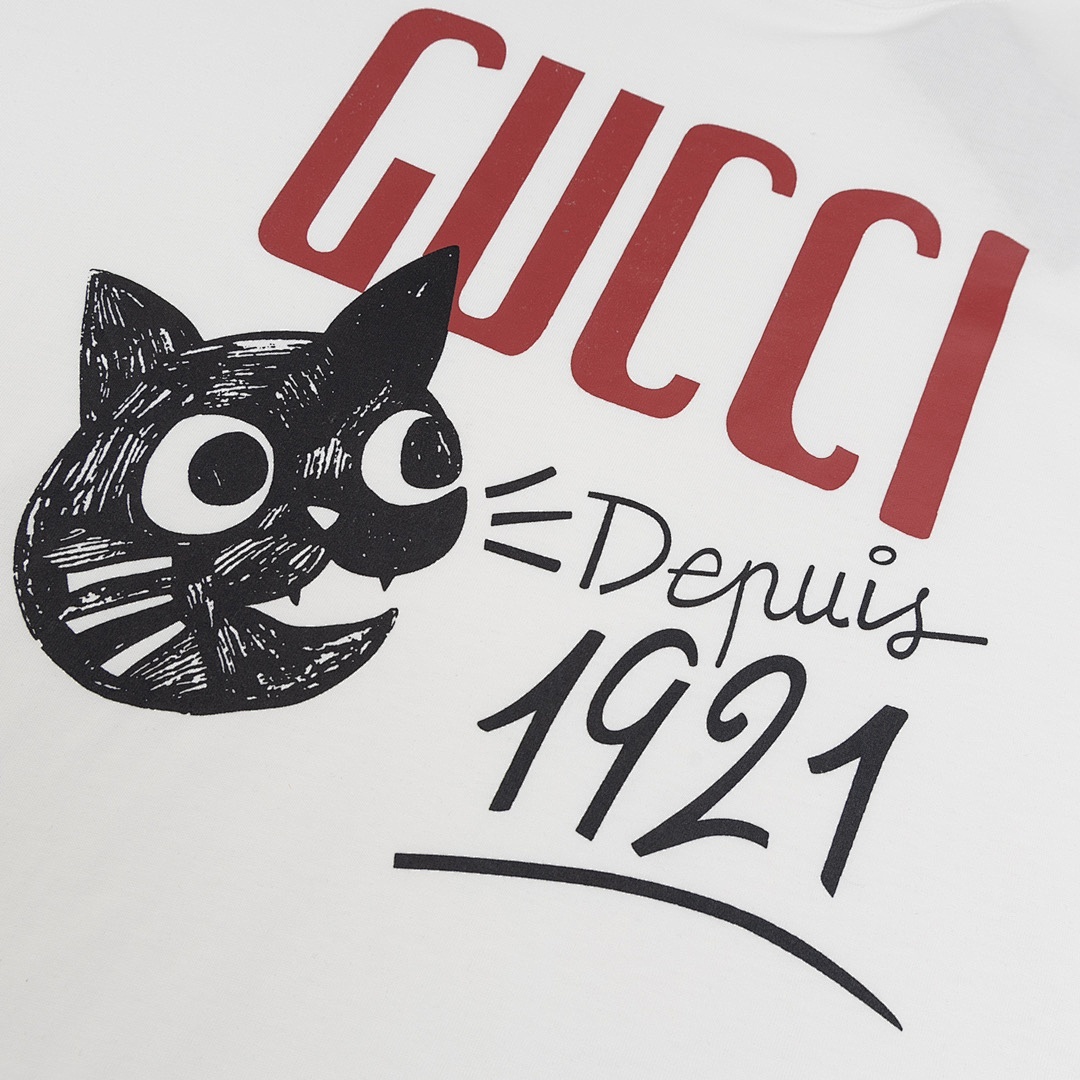 Gucci T-Shirt Style 426 detail view 2