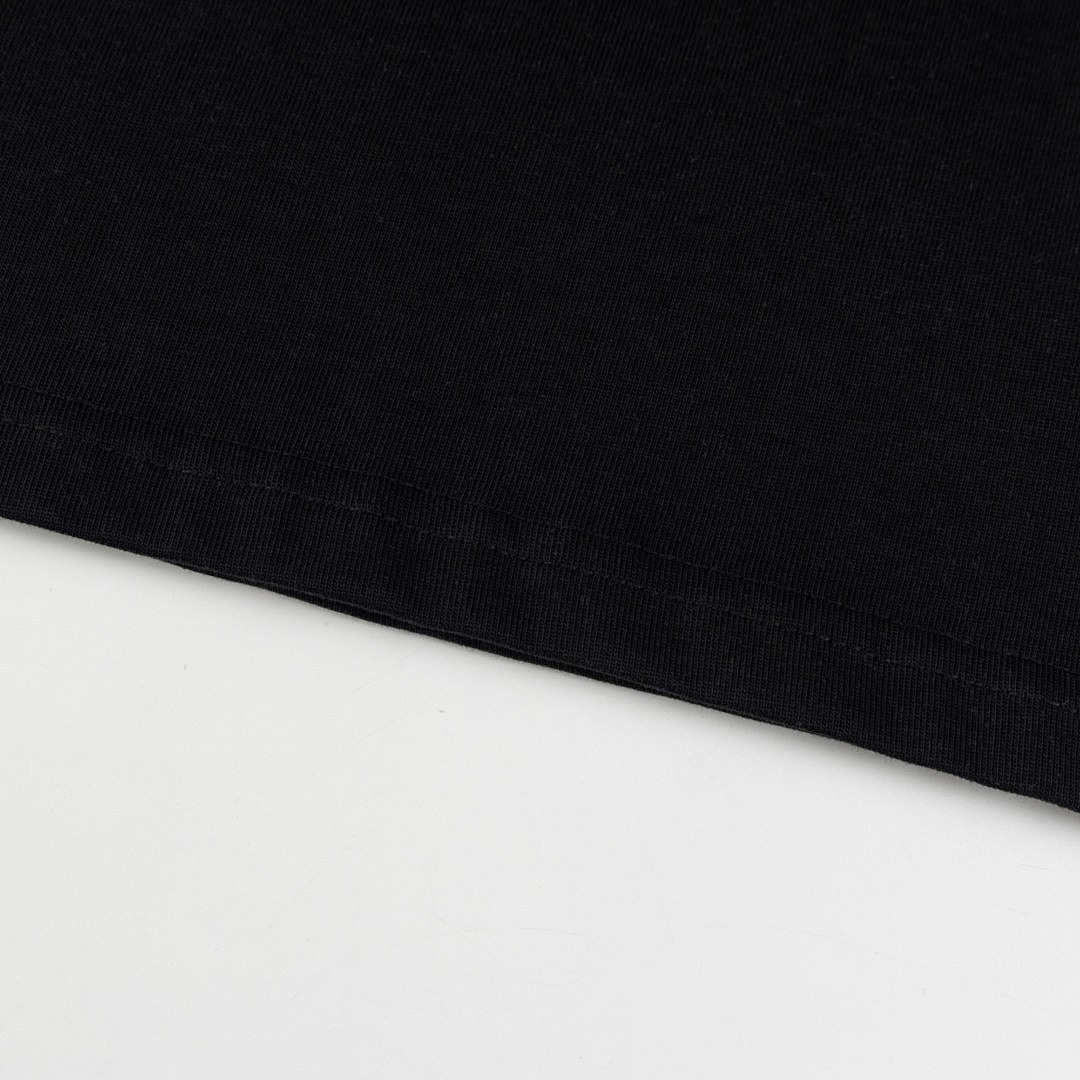 Gucci T-Shirt Style 429 detail view 2