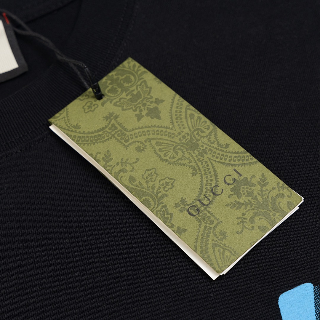 Gucci T-Shirt Style 431 main view