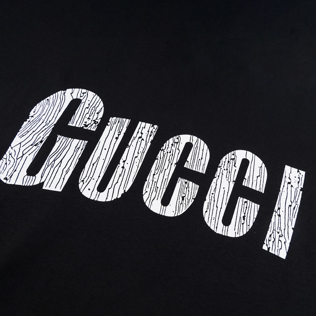 Gucci T-Shirt Style 433 main view