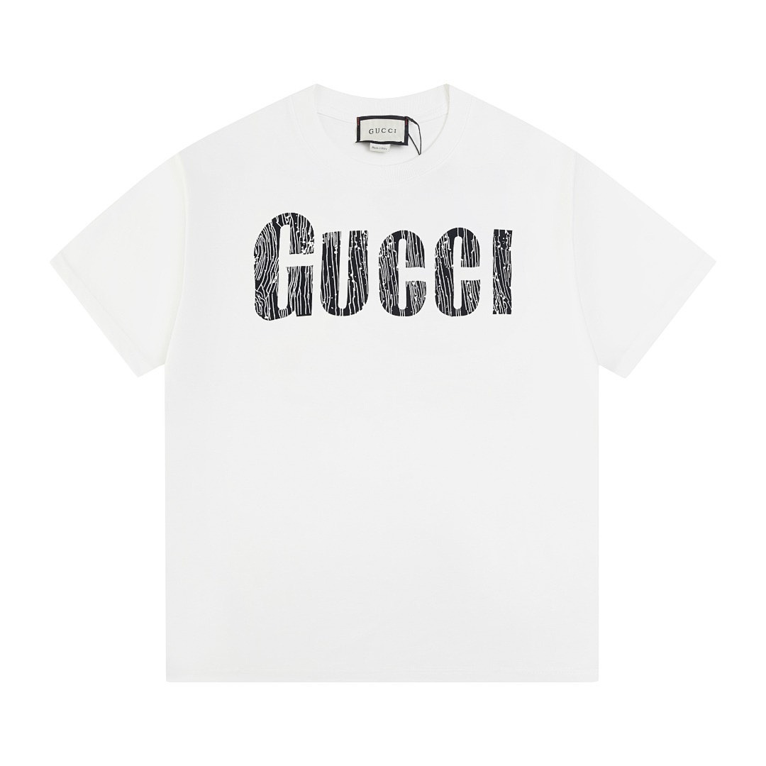Gucci T-Shirt Style 434 detail view 5
