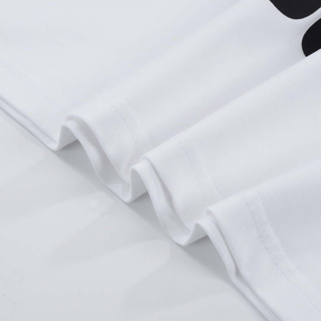 Gucci T-Shirt Style 449 detail view 2