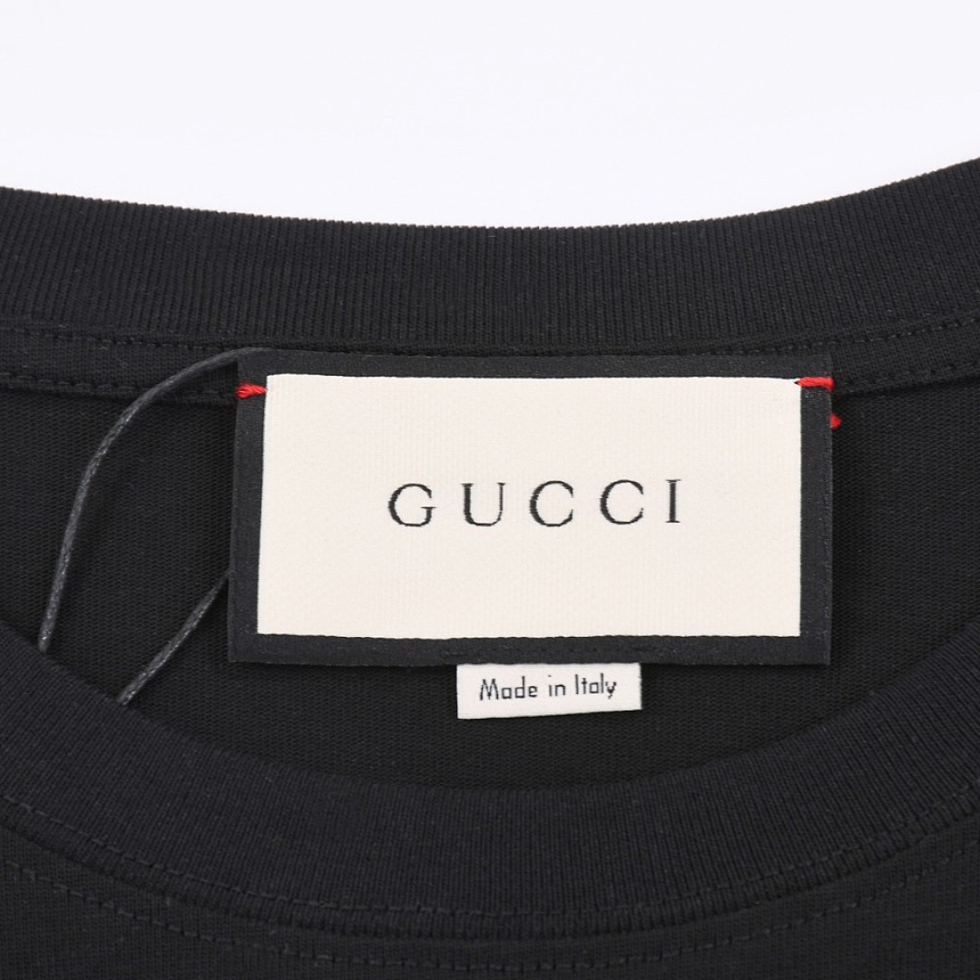 Gucci T-Shirt Style 453 detail view 5