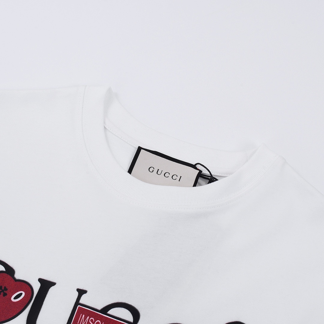 Gucci T-Shirt Style 459 detail view 3