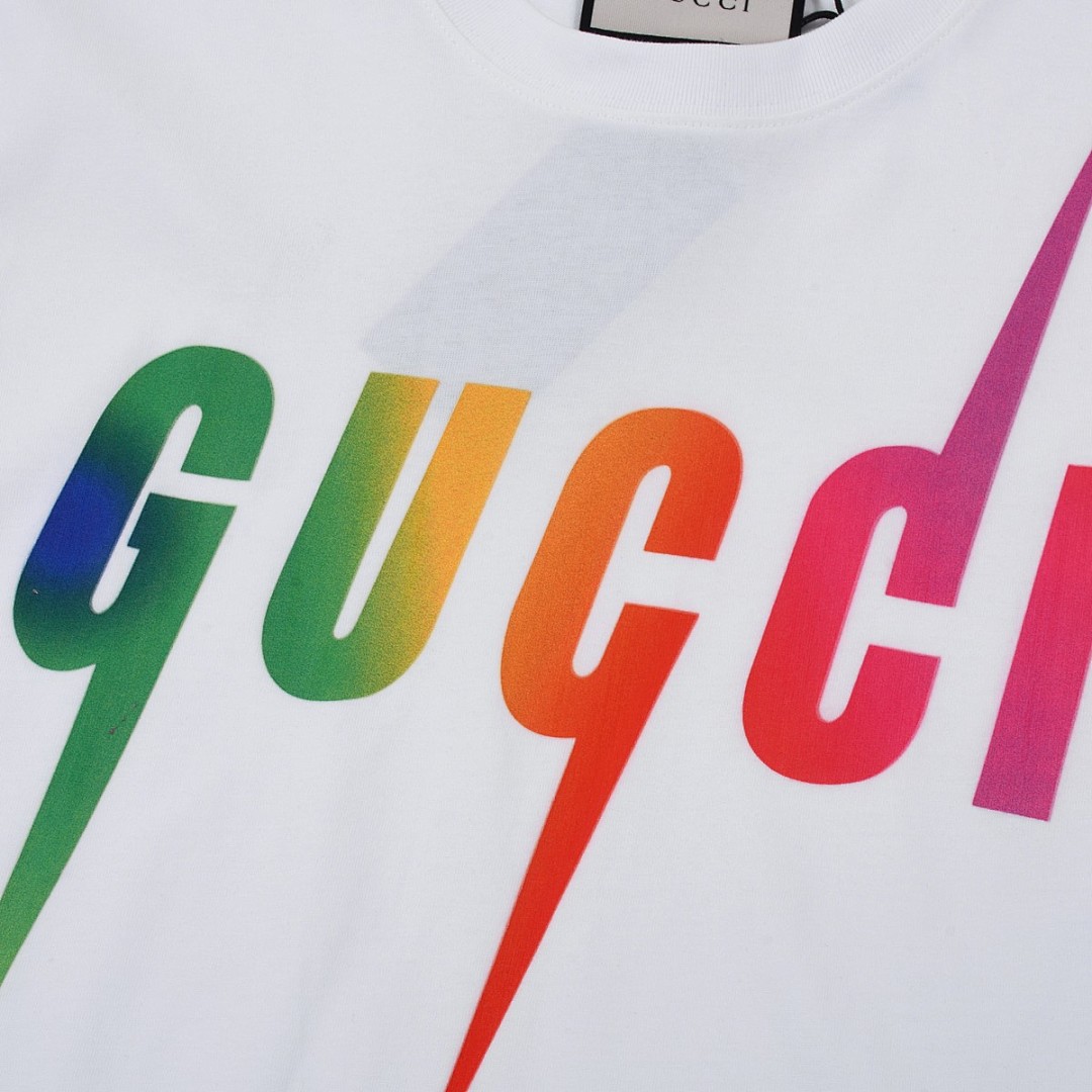 Gucci T-Shirt Style 460 detail view 3