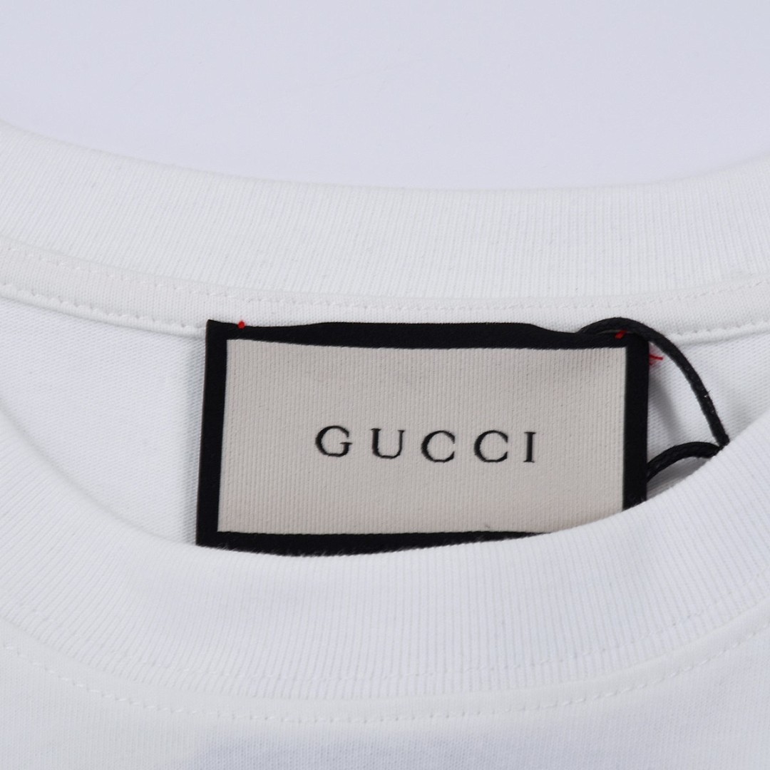 Gucci T-Shirt Style 460 detail view 4