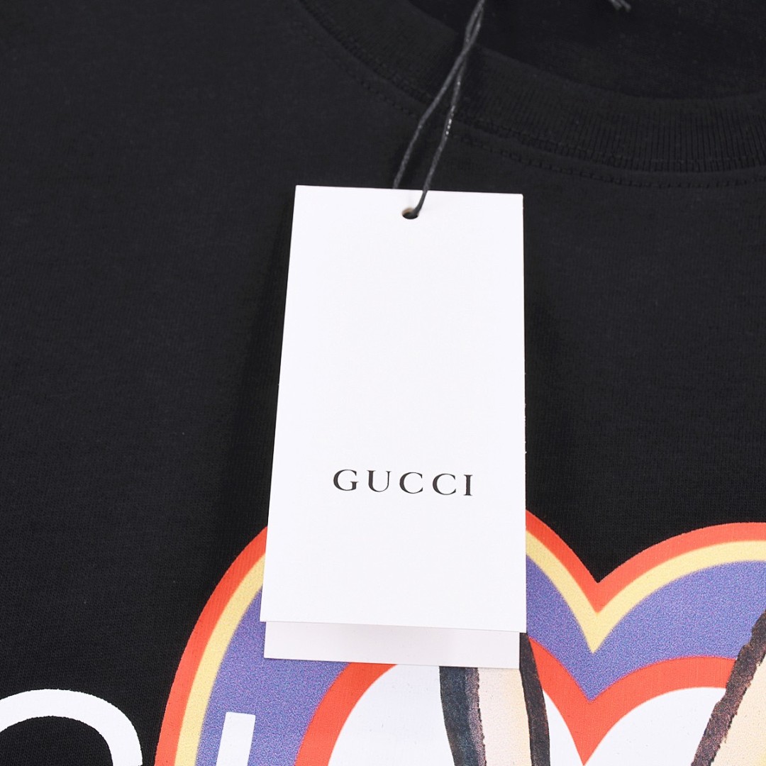 Gucci T-Shirt Style 463 detail view 5