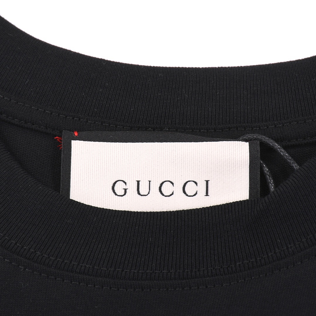 Gucci T-Shirt Style 464 detail view 1