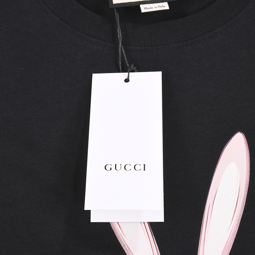 Gucci T-Shirt Style 466 detail view 5