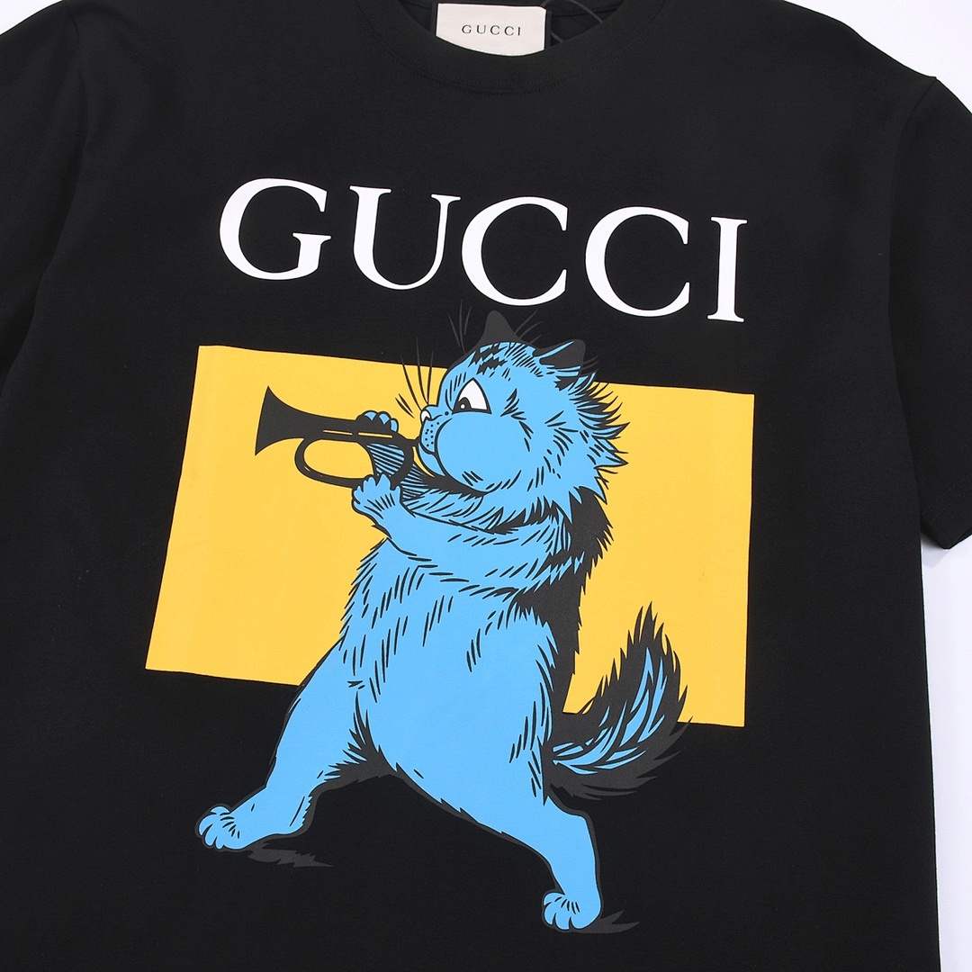 Gucci T-Shirt Style 467 detail view 1