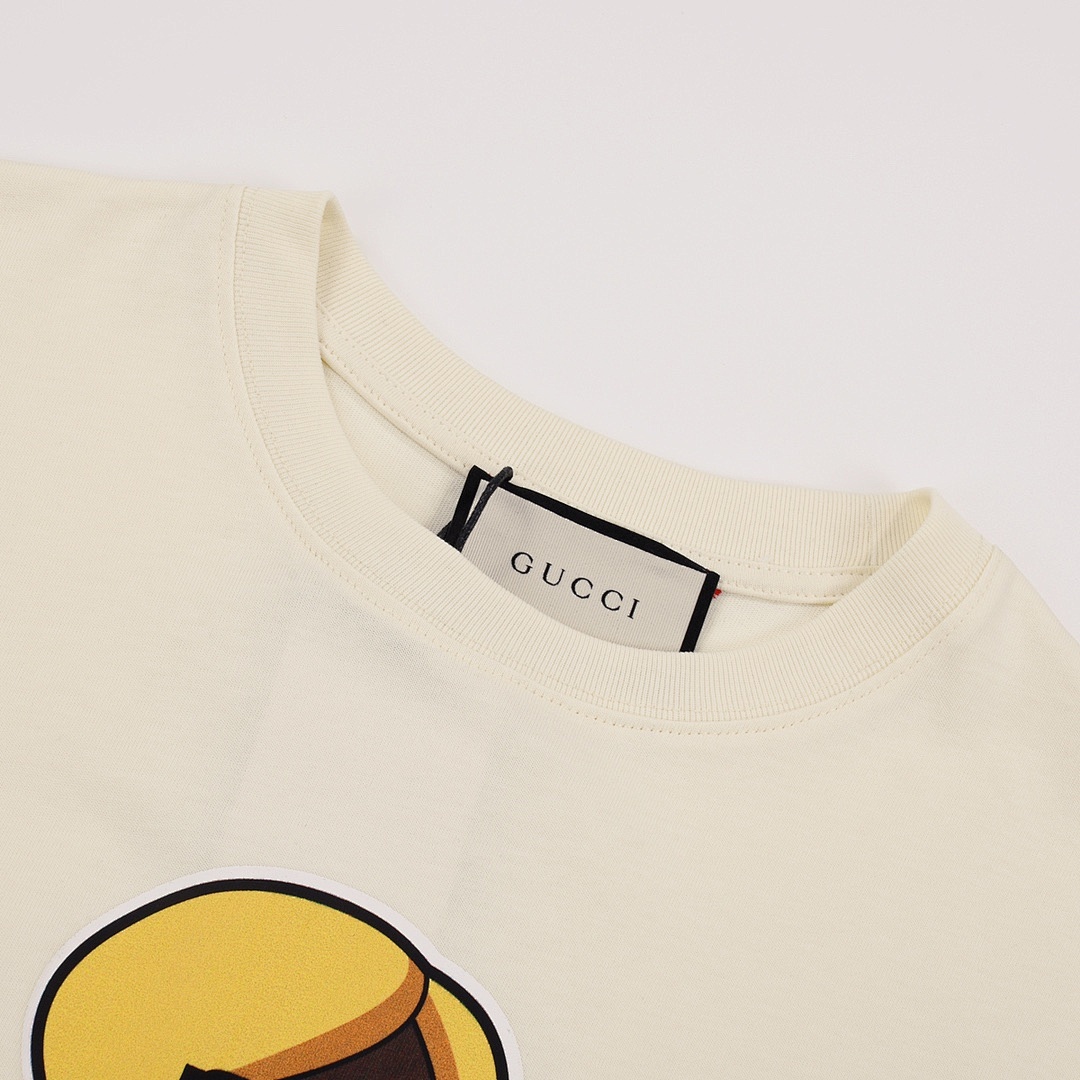 Gucci T-Shirt Style 473 detail view 5
