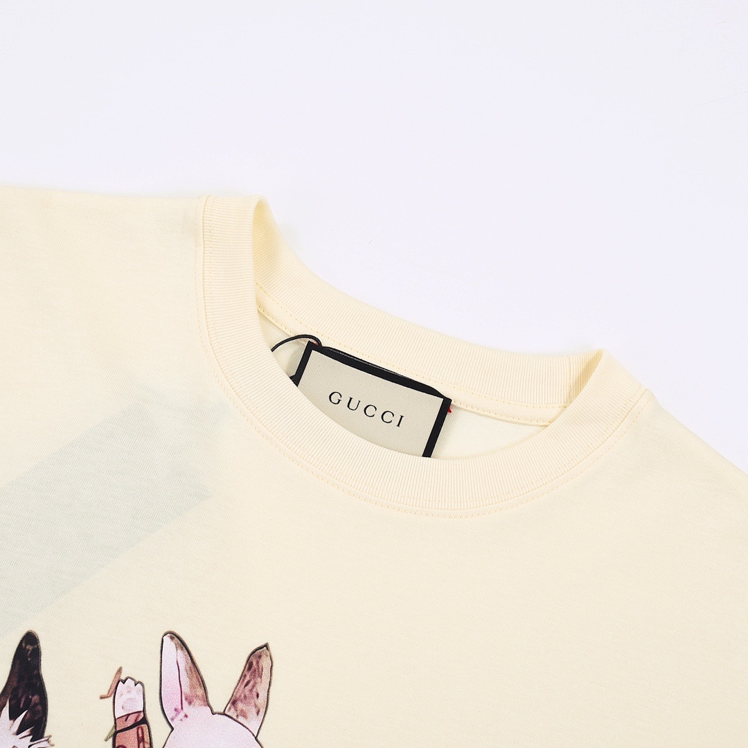 Gucci T-Shirt Style 475 detail view 4