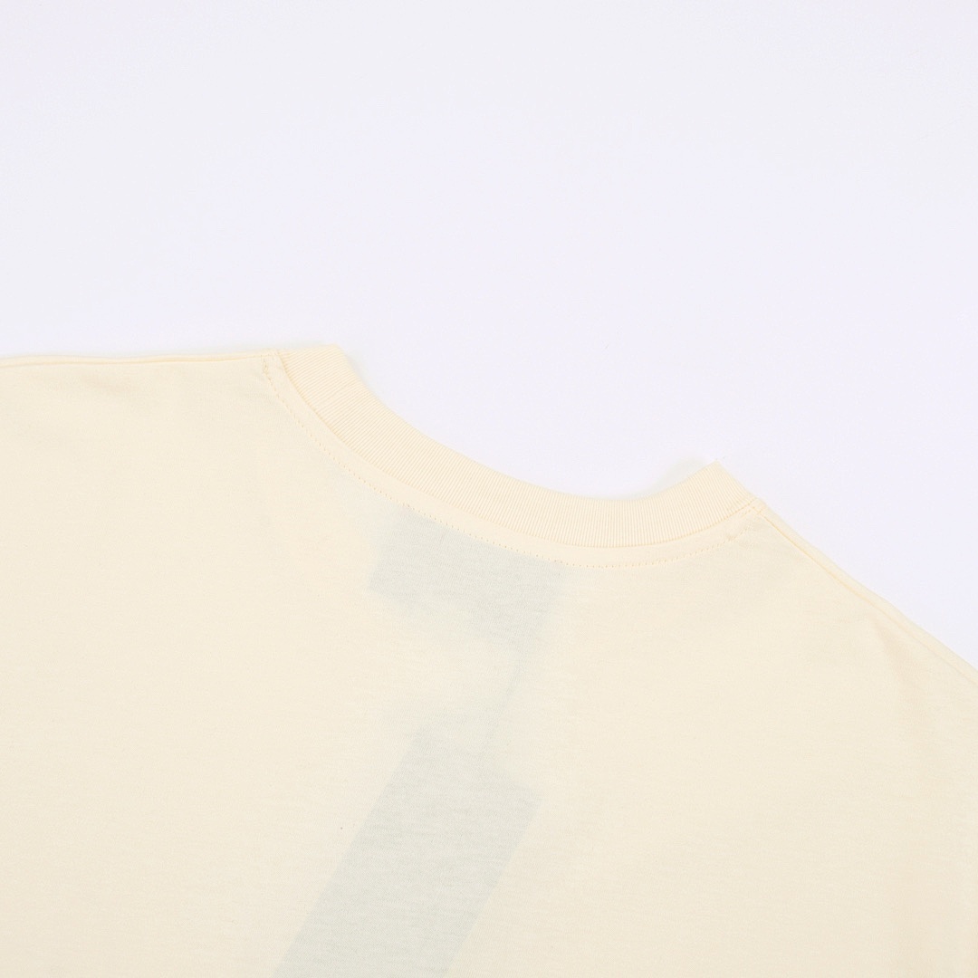 Gucci T-Shirt Style 475 detail view 6
