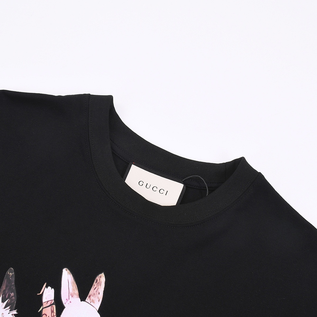 Gucci T-Shirt Style 476 detail view 3
