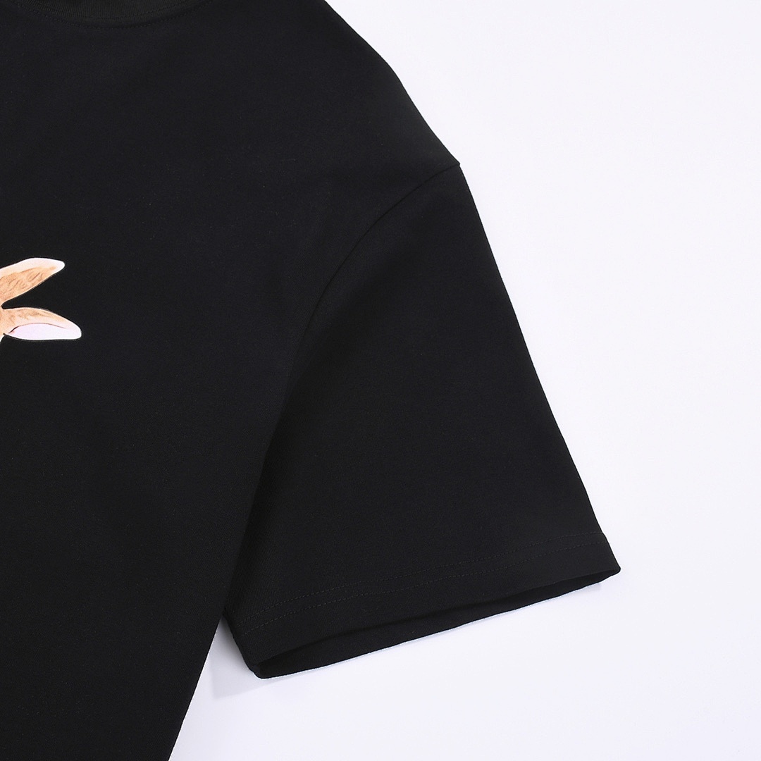 Gucci T-Shirt Style 476 detail view 5