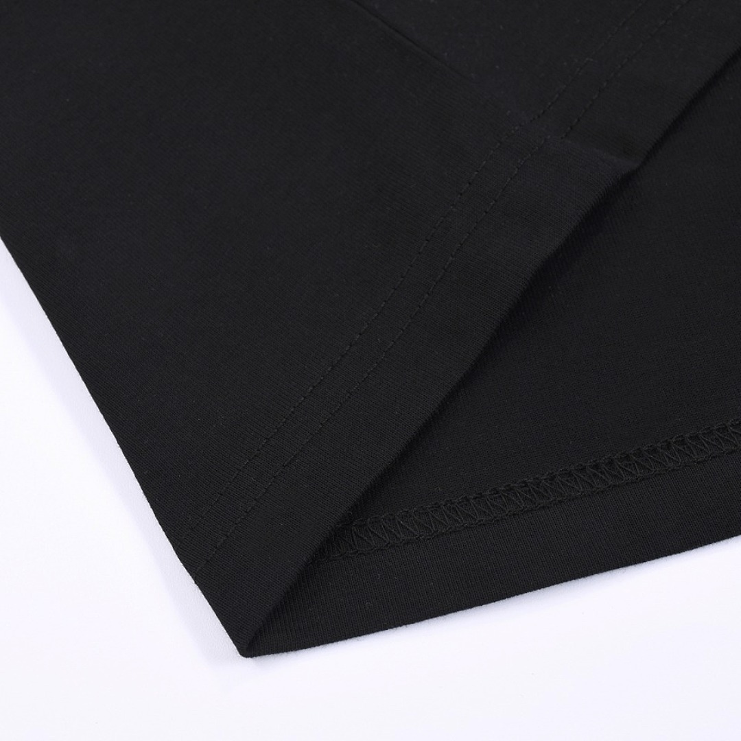 Gucci T-Shirt Style 477 detail view 2