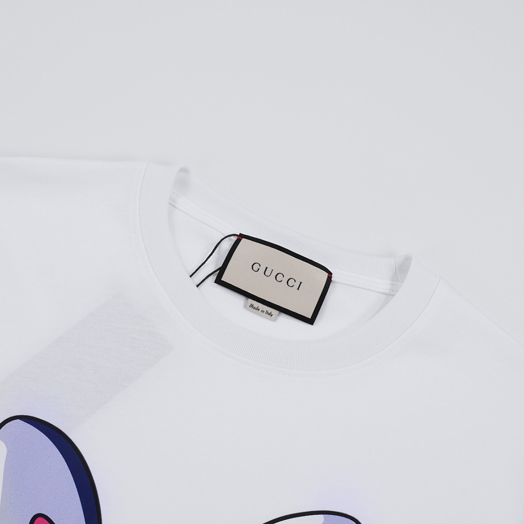 Gucci T-Shirt Style 483 detail view 2