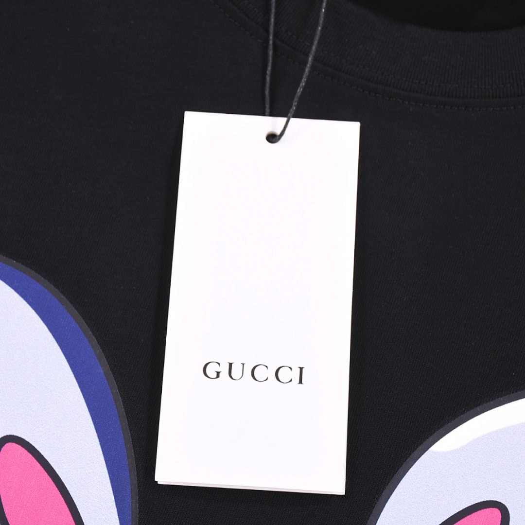 Gucci T-Shirt Style 484 detail view 5