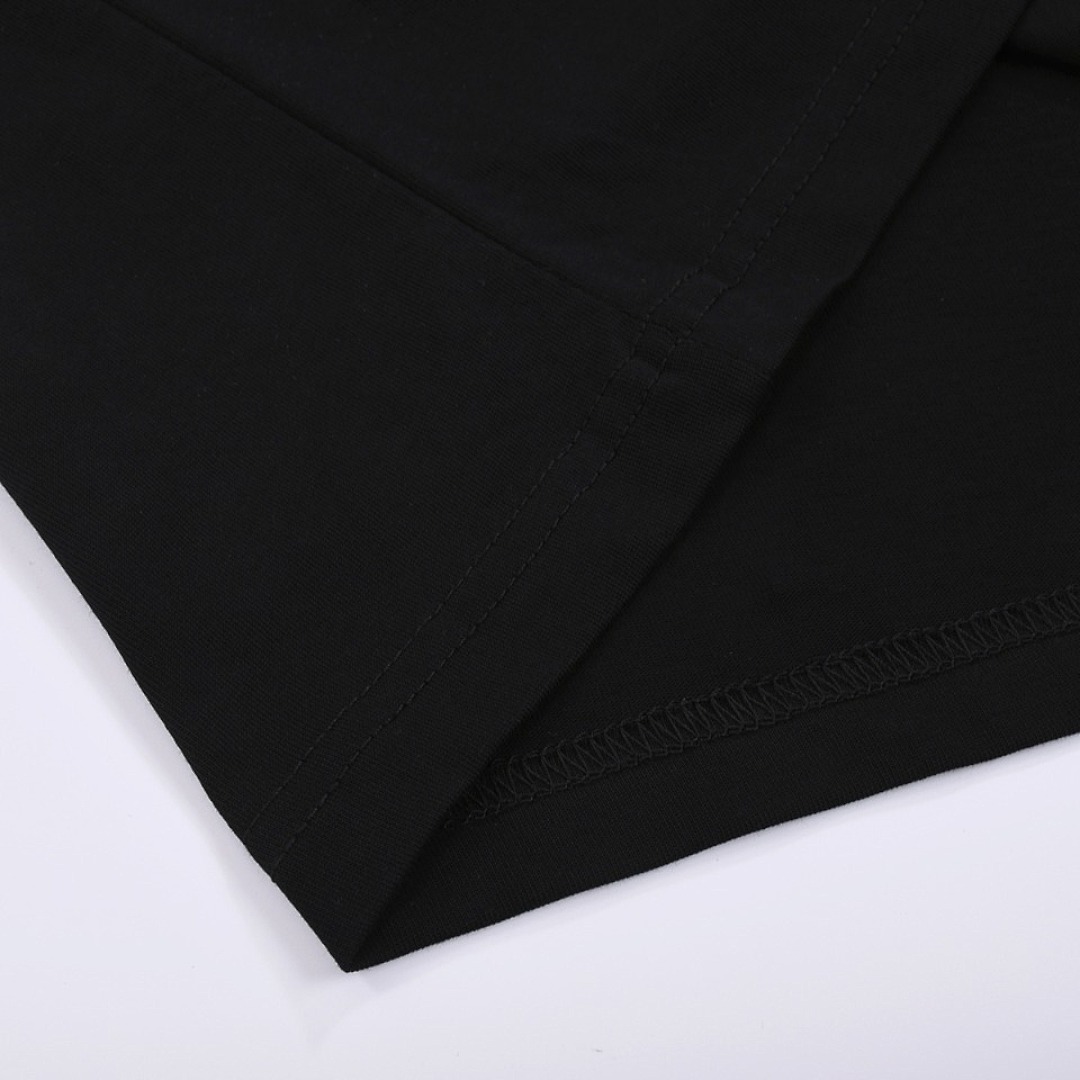 Gucci T-Shirt Style 485 detail view 4