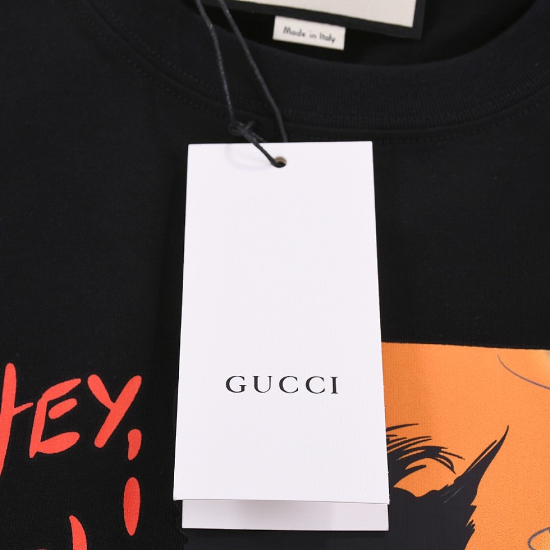 Gucci T-Shirt Style 485 detail view 5