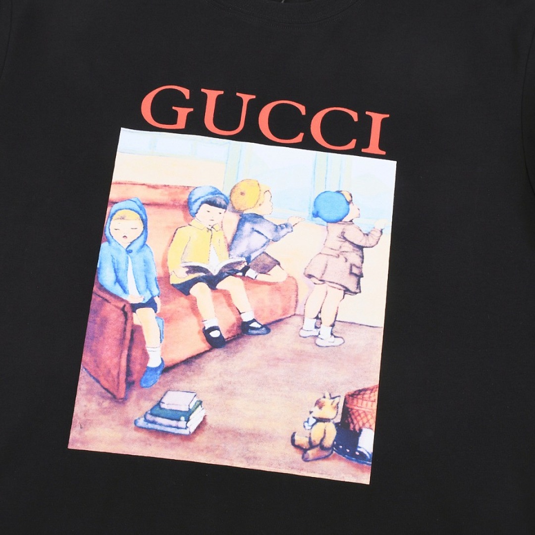Gucci T-Shirt Style 486 detail view 5