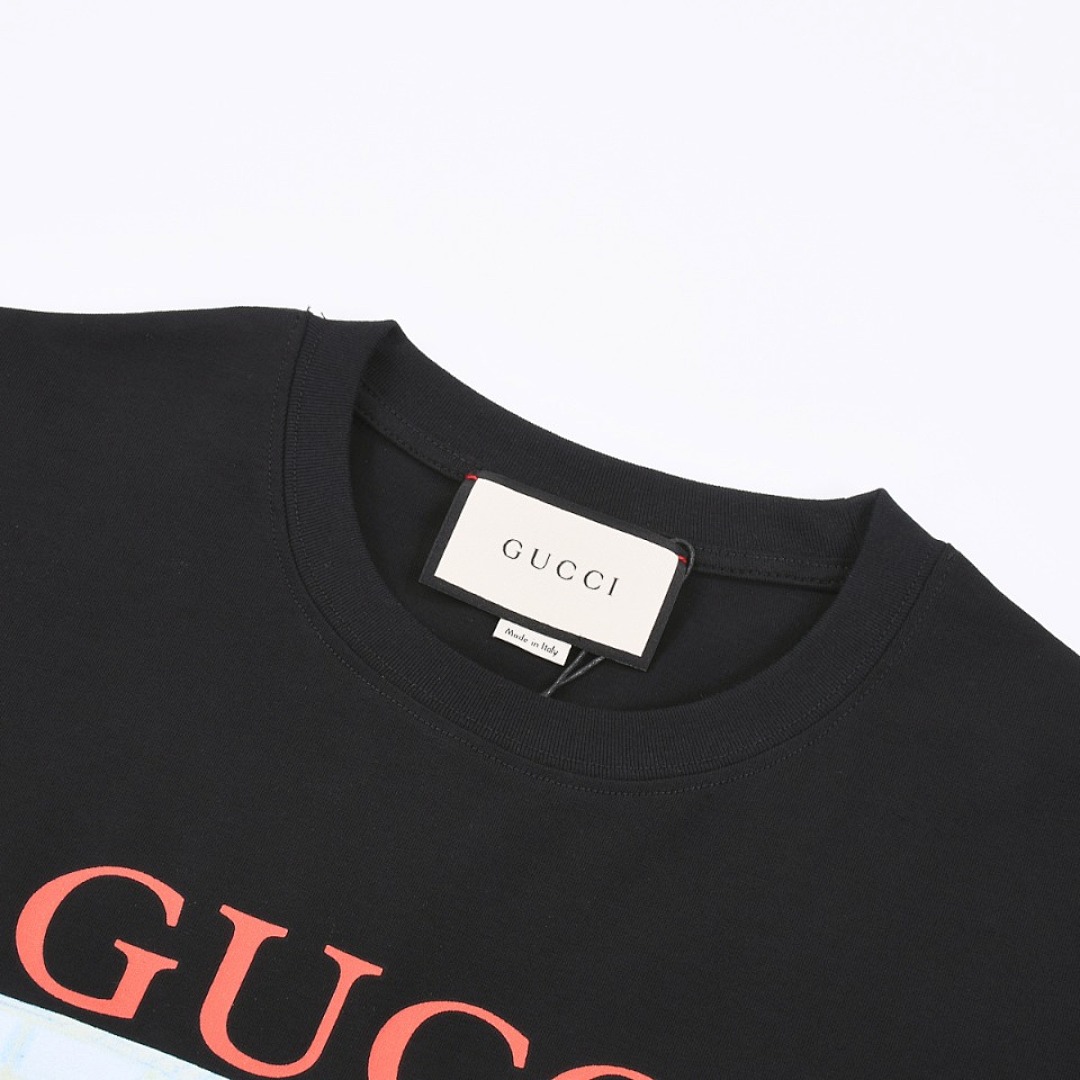Gucci T-Shirt Style 486 detail view 7
