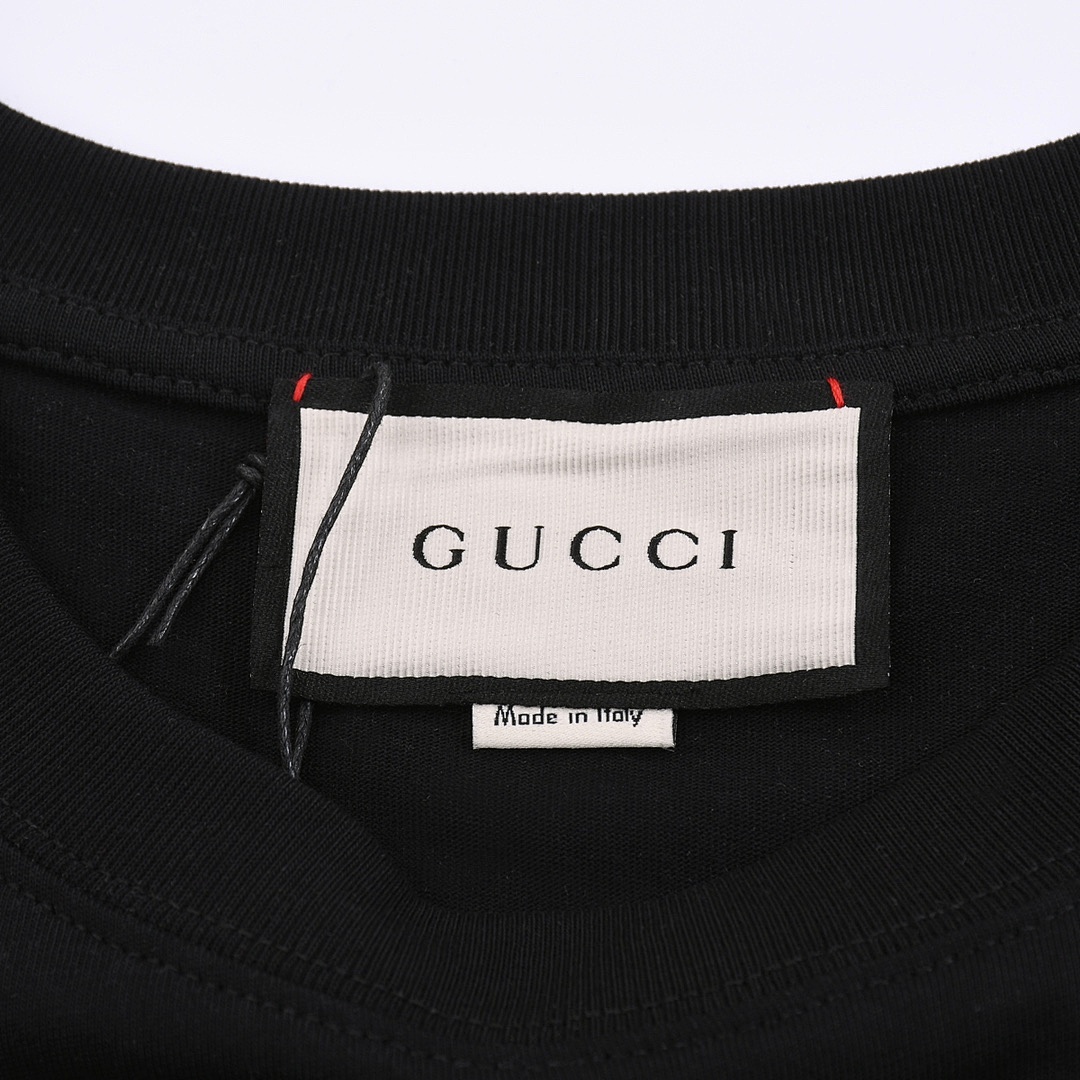 Gucci T-Shirt Style 491 detail view 4