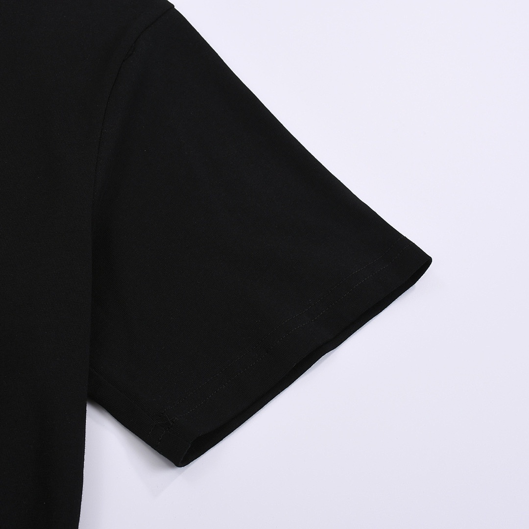 Gucci T-Shirt Style 491 detail view 6