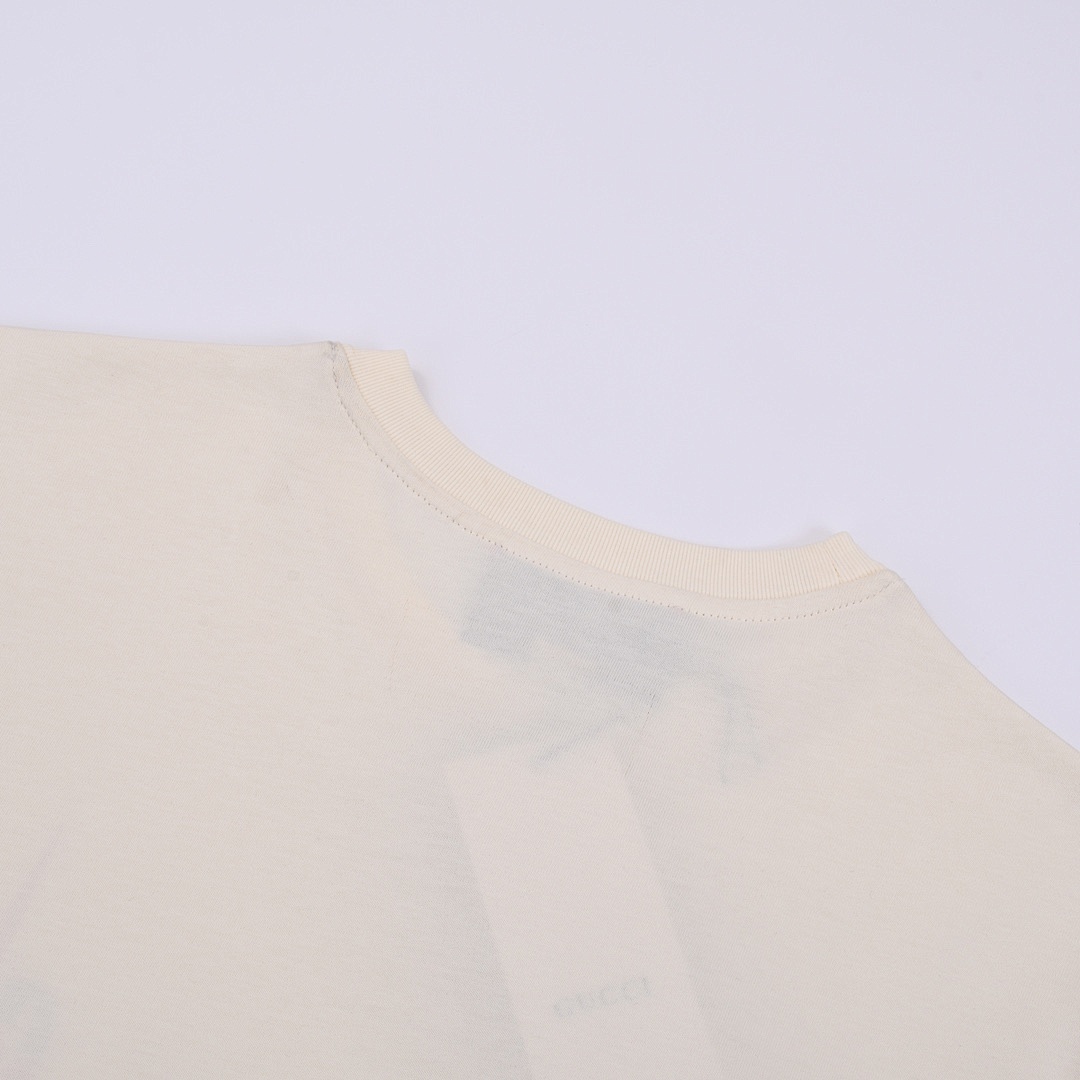 Gucci T-Shirt Style 492 detail view 5