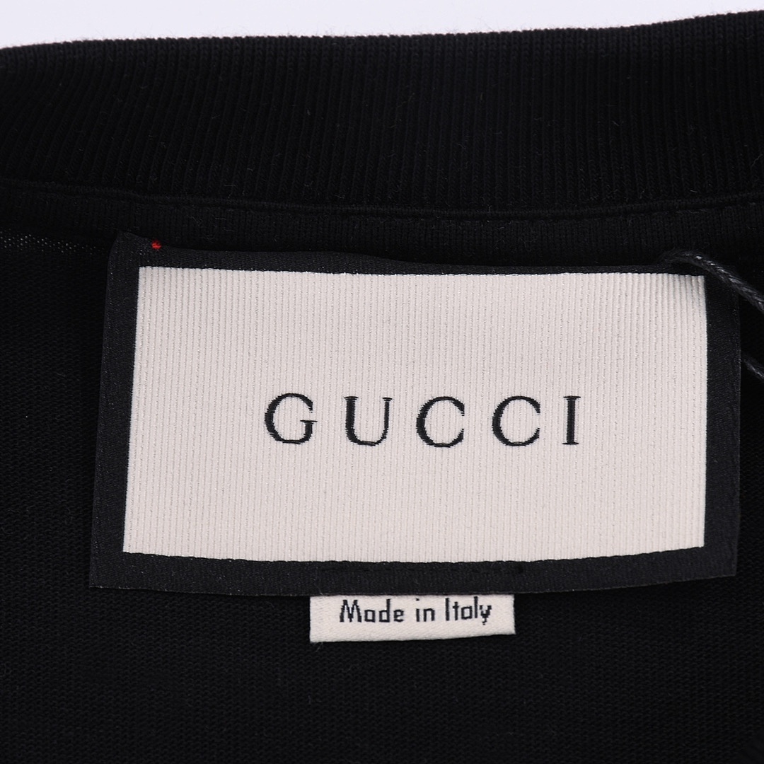 Gucci T-Shirt Style 498 detail view 1