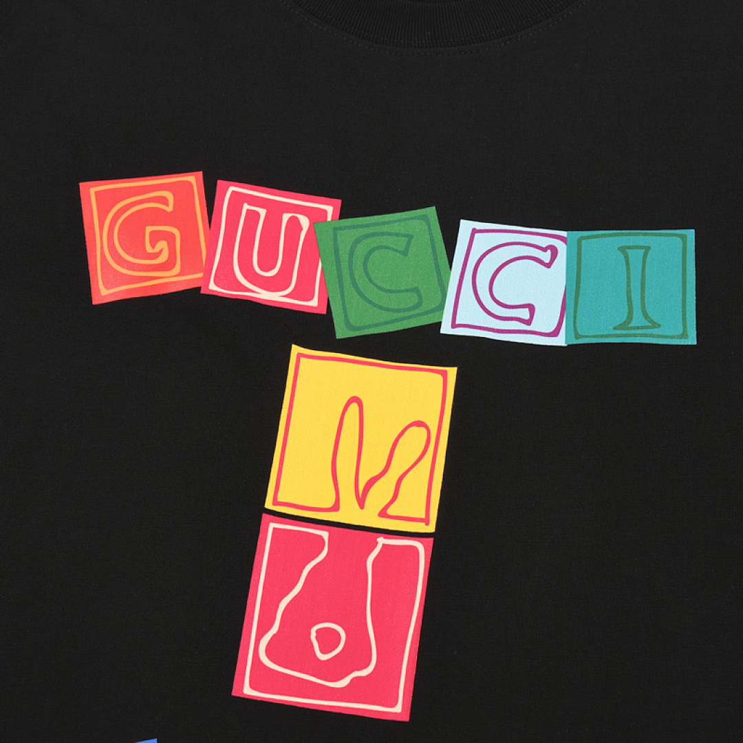 Gucci T-Shirt Style 501 detail view 2
