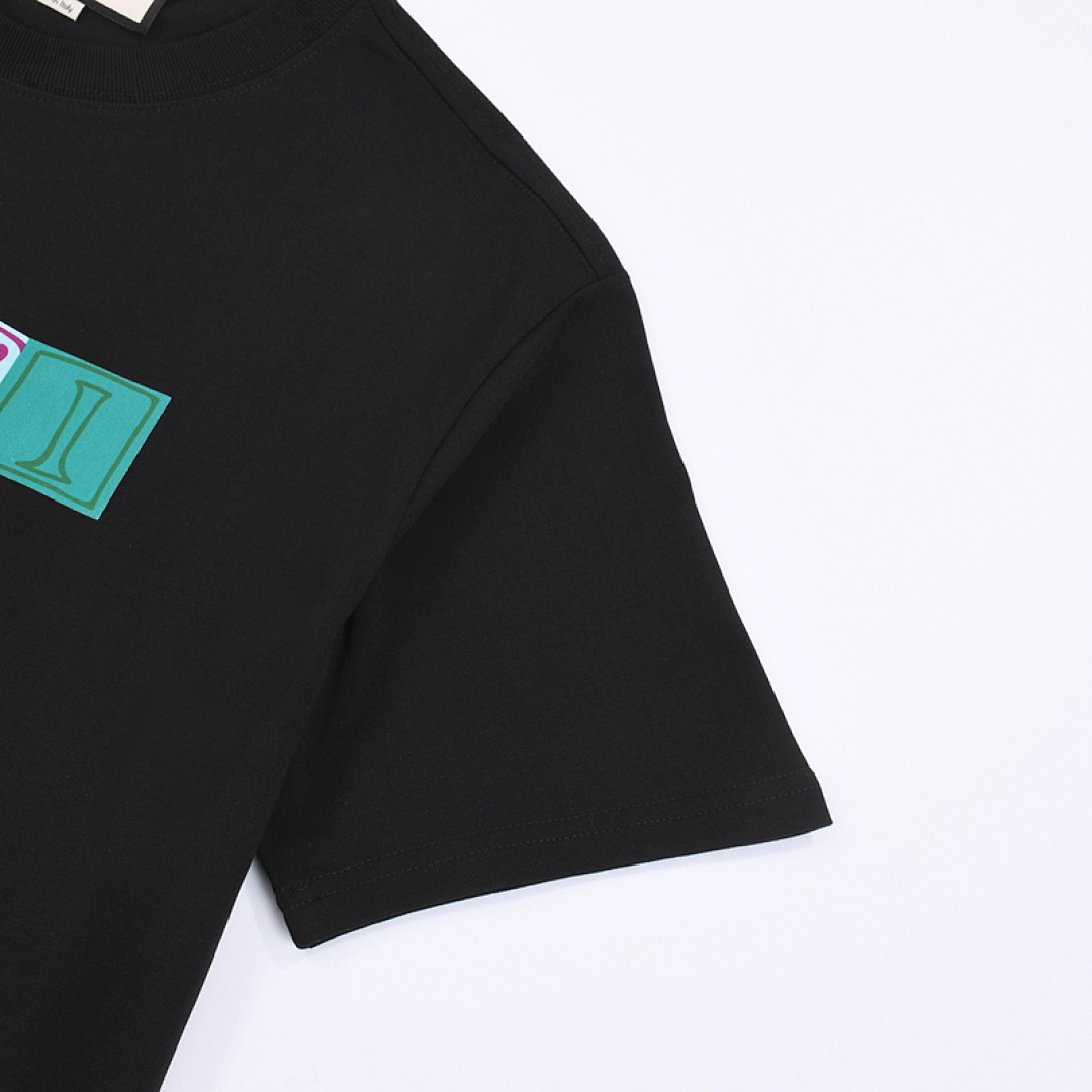 Gucci T-Shirt Style 501 detail view 7