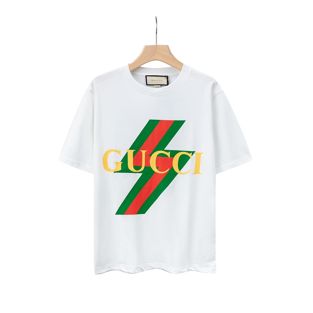 Gucci T-Shirt Style 502 detail view 1