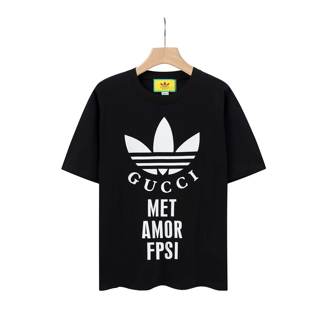 Gucci T-Shirt Style 516 detail view 1