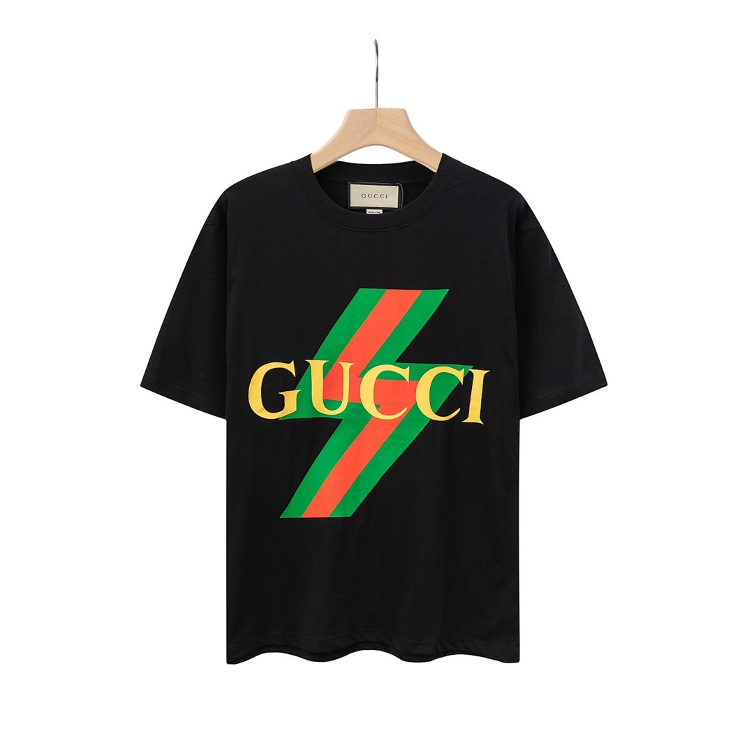 Gucci T-Shirt Style 517 detail view 1