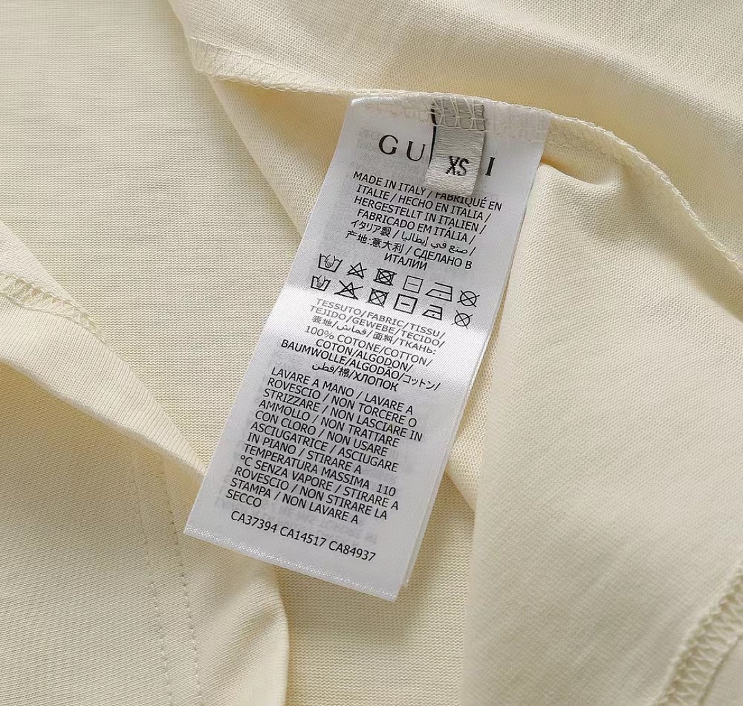 Gucci T-Shirt Style 542 main view