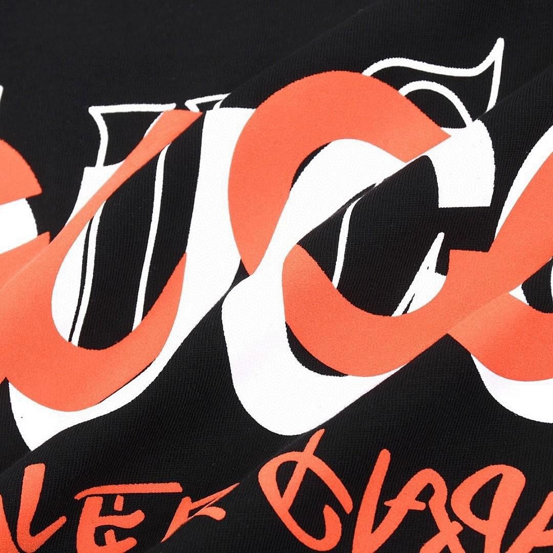 Gucci T-Shirt Style 573 detail view 2