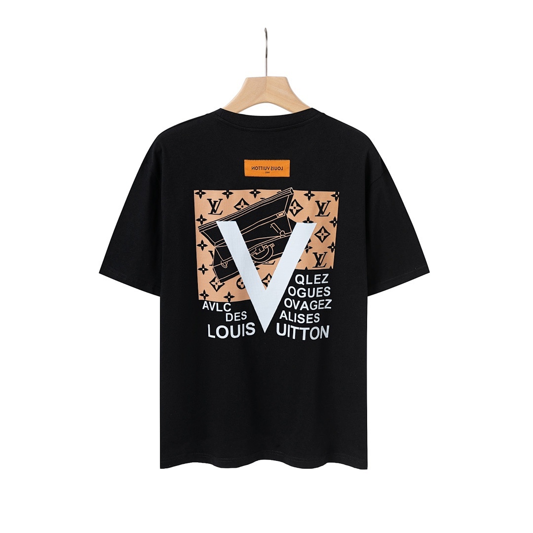 Louis Vuitton T-Shirt Style 446 detail view 1