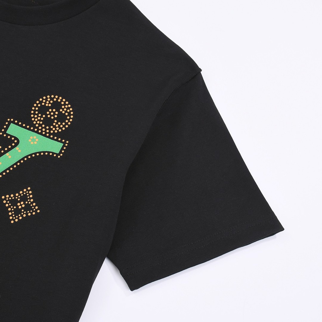 Louis Vuitton T-Shirt Style 453 detail view 7