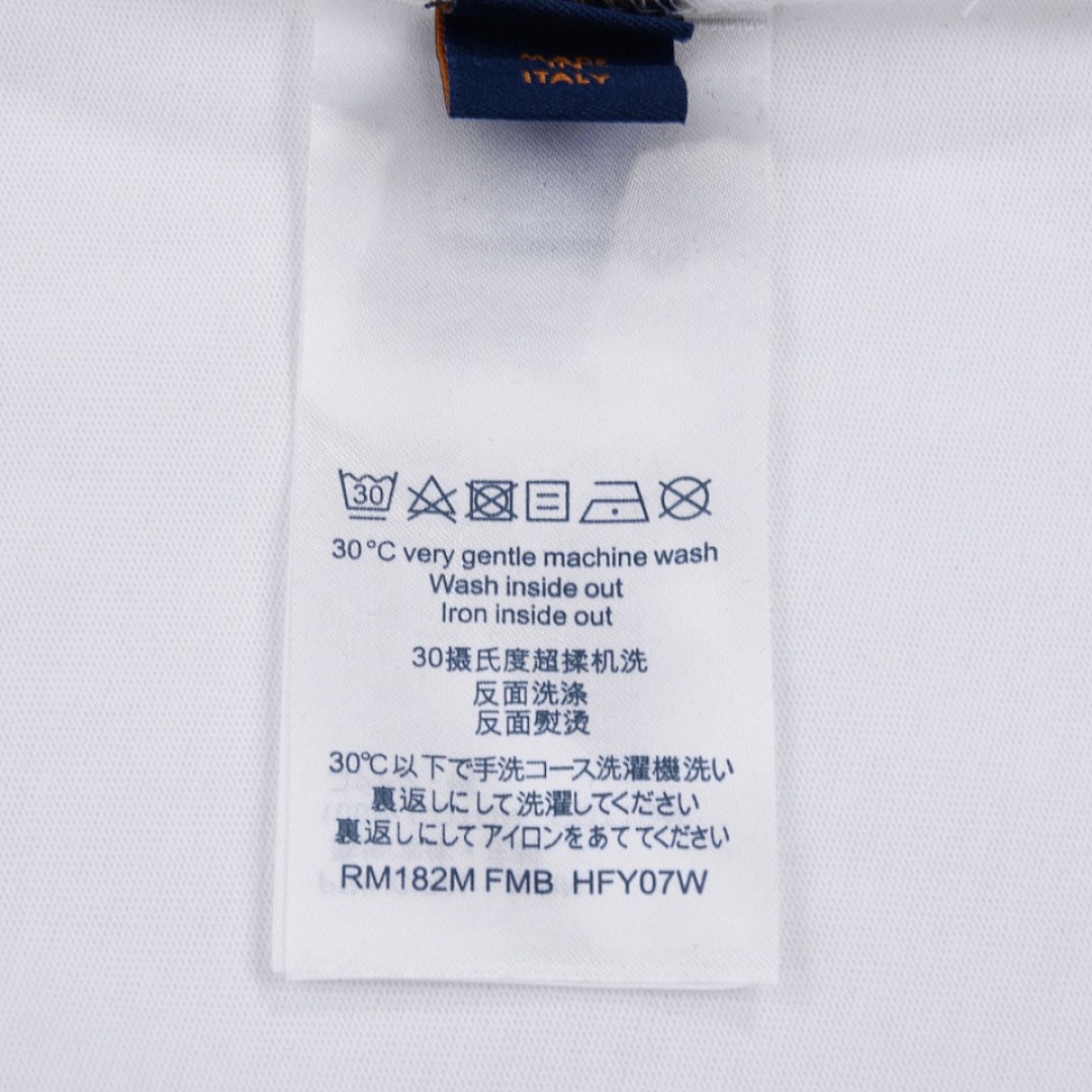 Louis Vuitton T-Shirt Style 454 detail view 3