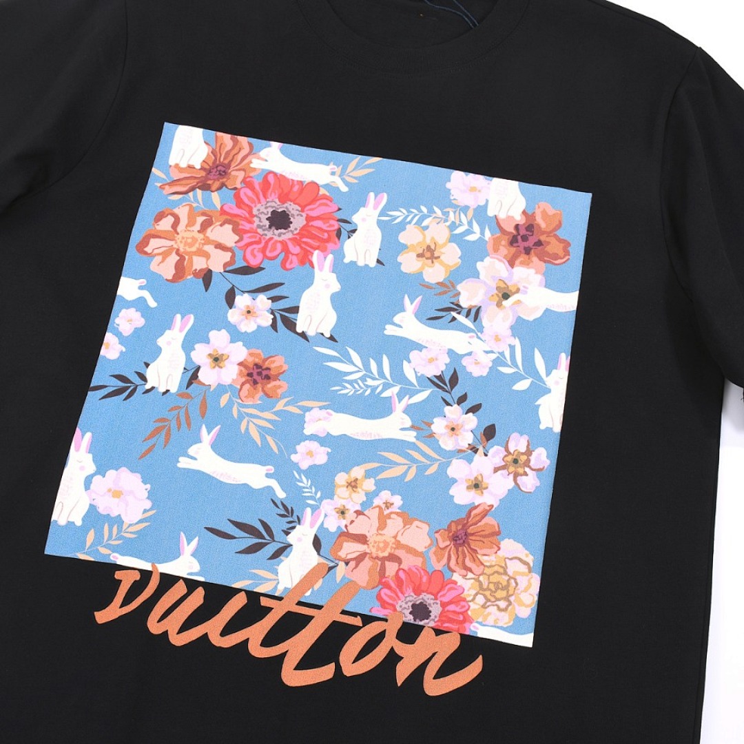 Louis Vuitton T-Shirt Style 455 detail view 5